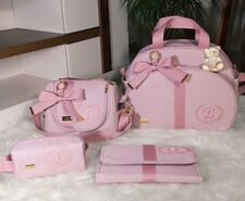 Conjunto Bolsas Maternidade Rosa no Brasil para Letônia